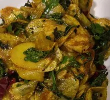 Spicy Pepper Shoots Stir-fried Potato
