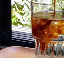 Elderflower Sparkling Americano