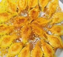 Beef Pan-Fried Dumplings