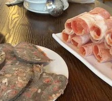 Chicken Roll with Black Chicken