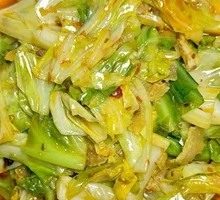 Oil Cake Stir-Fried Chinese Cabbage Shreds