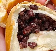 Red Bean Roasted Steamed Bun