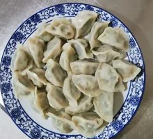 Handmade Chive Pork Dumplings (Small Plate)