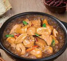 Mild Spicy Intestine and Chili Chicken