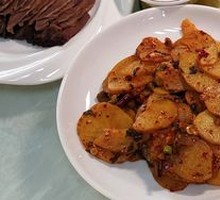 Pickled Cabbage and Potato Slices