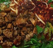 Braised Pork Rice Noodles