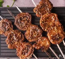 Charcoal-Grilled Lamb Kidney Skewers