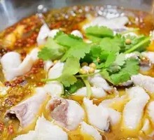 Sour Cabbage Fish with Grass Carp