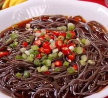 Dai-style Fern Root Noodles