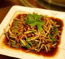 Cucumber and Houttuynia Herb Salad