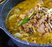 Sour Cabbage Beef Hot Pot