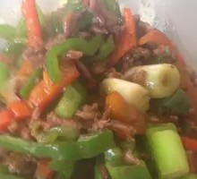 Green Pepper Beef Rice Bowl