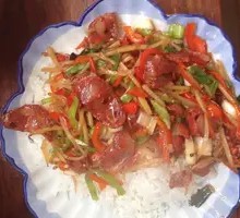 Green Pepper Sausage Rice Bowl