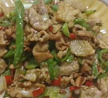 Stir-Fried Pork with Green Peppers