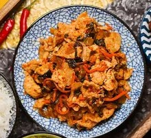 Spicy Pickled Vegetable Stir-Fry Rice Bowl