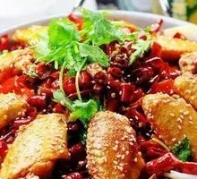 Spicy Stir-Fried Chicken Wings