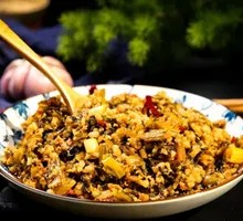 Pickled Vegetable and Beef Rice