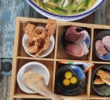 Mengzi Crossing Bridge Rice Noodles