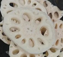 Freshly Sliced Lotus Root