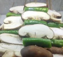 Charcoal-Grilled Mushroom Skewers
