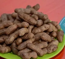 Steamed Peanuts