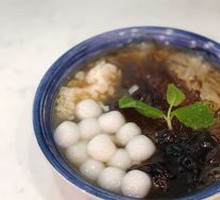 Sweet Rice Ball Jelly with Fermented Rice Wine