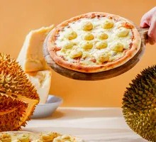 Sultan King D24 Durian Pizza