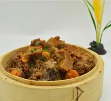 Steamed Beef in Rice Flour with Small Steamer