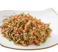 Stir-Fried Bean Sprouts and Lotus Root Cubes