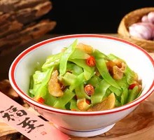 Bamboo Shoots Stir-Fried with Pork Grease