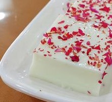 Rose Milk Jelly