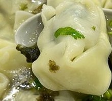 Chinese Herb and Mushroom Pork Dumplings