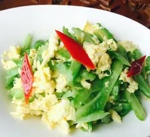 Bitter Melon and Egg Stew