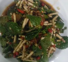 Water Bean Curd Salad with Houttuynia Herb