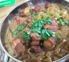 Braised Pork Belly with Wide Noodles