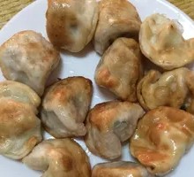 Pan-Fried Fresh Pork Dumpling