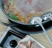 Sour Soup Pork Trotter Base