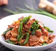 Hani Stir-Fried Pork with Green Pepper