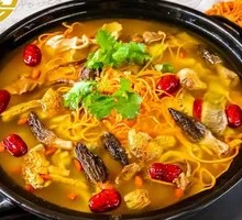 Fresh Wild Mushroom Ham Chicken Pot