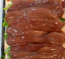 Sliced Pork Kidney with Big Knife