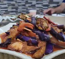 Sauce-Braised Eggplant