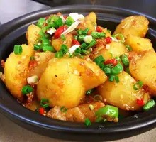 Potato in Clay Pot