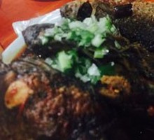 Sauce-Fried Crucian Carp