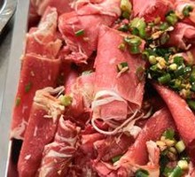 Signature Local Small Yellow Beef