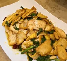 Stir-fried Chives with Tofu