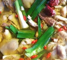 Health-Preserving Mushroom Soup Pot