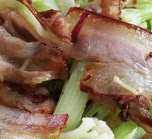 Cauliflower with Preserved Pork