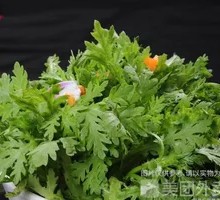 Chinese chrysanthemum greens