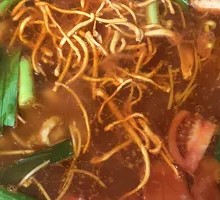 Sour Cabbage Pork Trotter