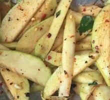 Hoisin Sauce Mango Salad